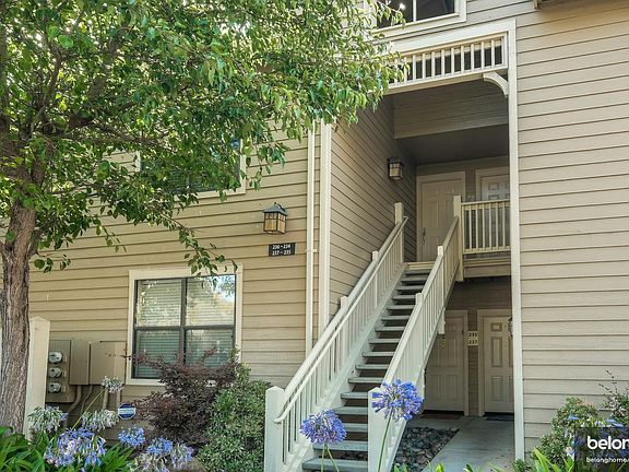 2nd image of 236 Lakeshore Ct