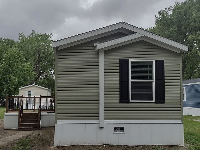 Siouxland Estates — Photo 18