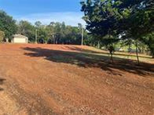 3240 N Council Rd, Newcastle, OK 73065