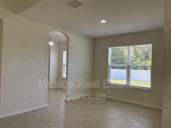 4th image of 7905 Silver Clover Ct