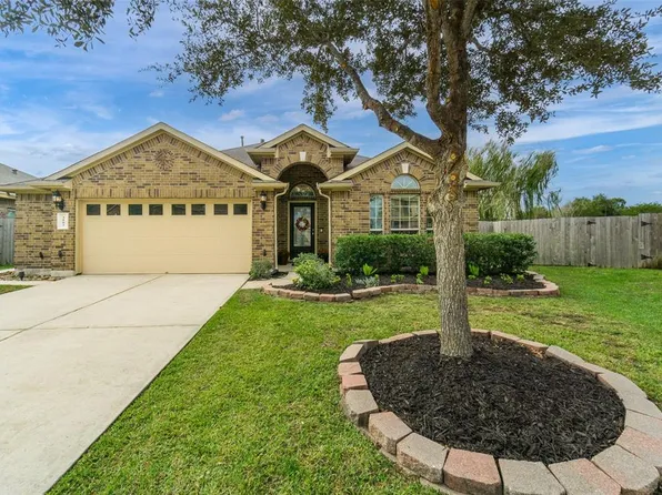 3003 Cambridge Meadows Lane, Dickinson, TX 77539