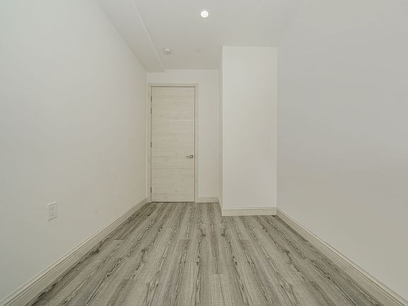 5th image of 3643 Palmer Ave #2A