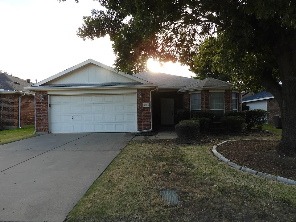 1009 Margaret Dr