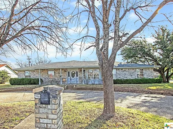 701 S Roy Reynolds Dr, Harker Heights, TX 76548