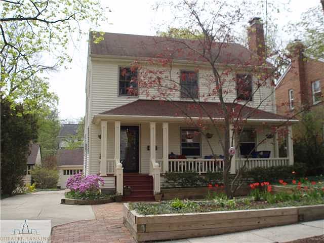 1st image of 327 E University Dr