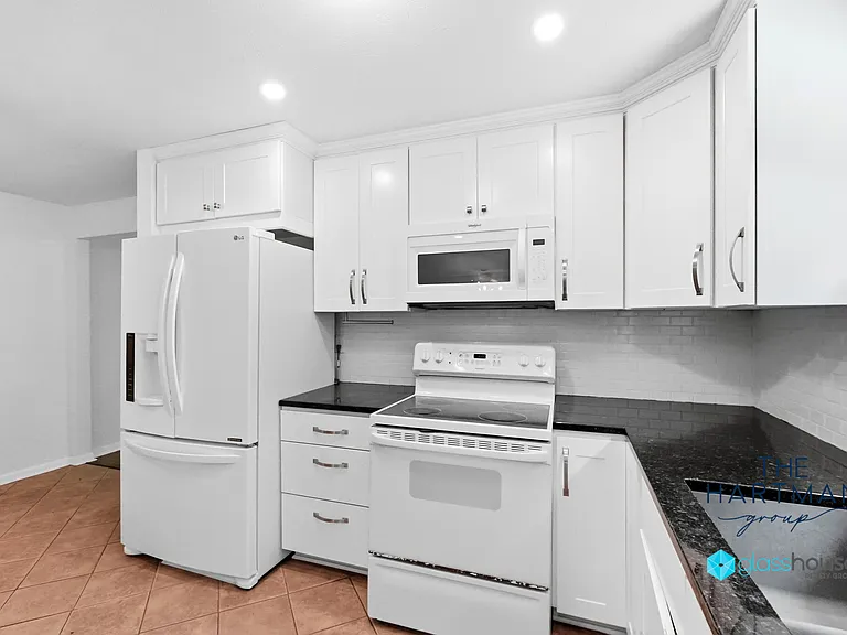 3059 Ranchfield Dr — Photo 13