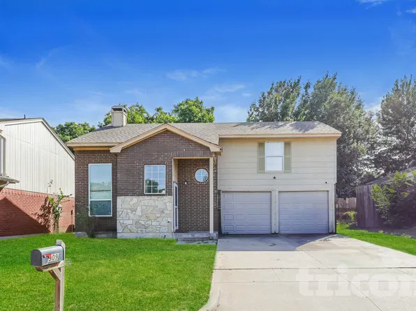 909 Canary Ln, Mansfield, TX 76063