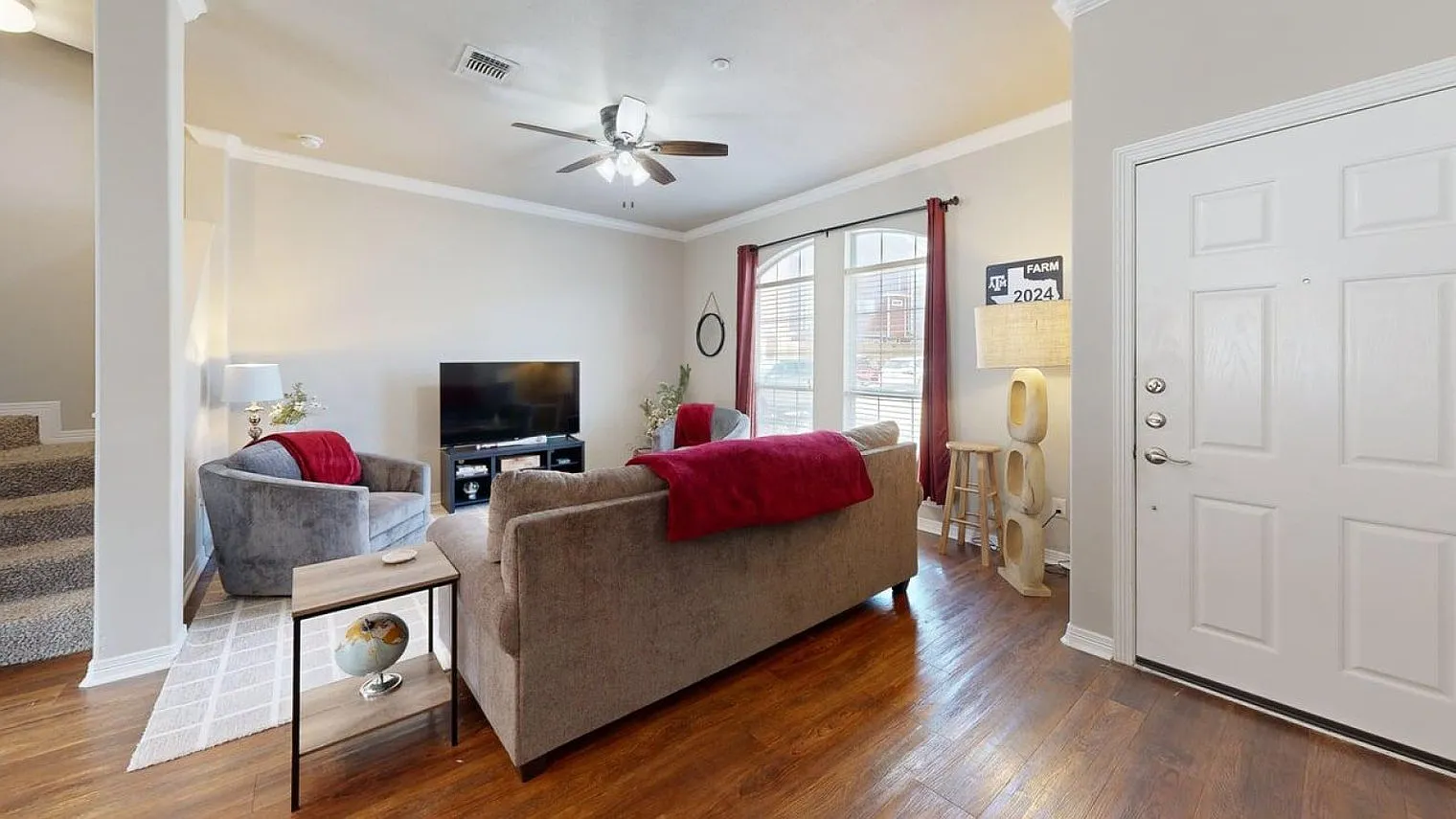 4 bed, 4.0 bath, $6,966 — Photo 2