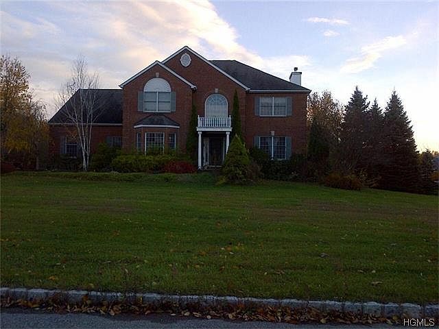 1st image of 16 Elena Ct