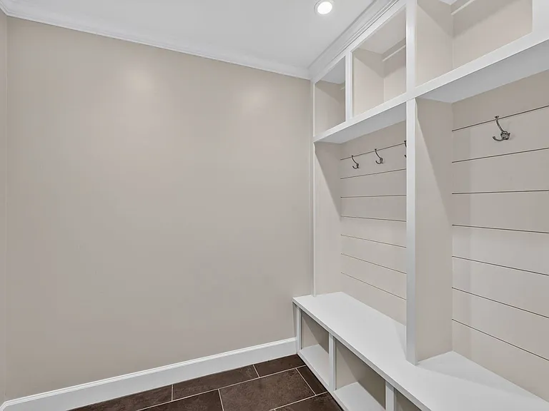 775 Starlight Ln — Photo 31