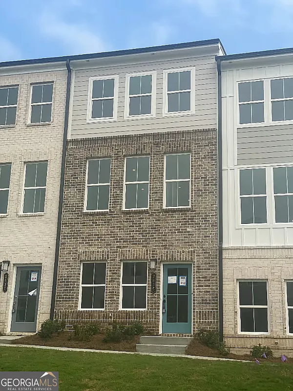 2 bed, 4.0 bath, 1573 sqft, $2,250 — Photo 1