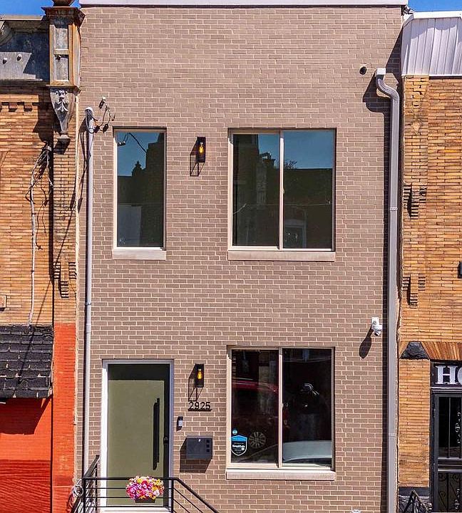 1st image of 2925 W Master St