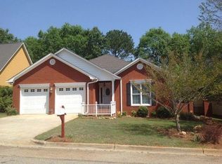 3011 Ember Ct, Albany, GA 31721