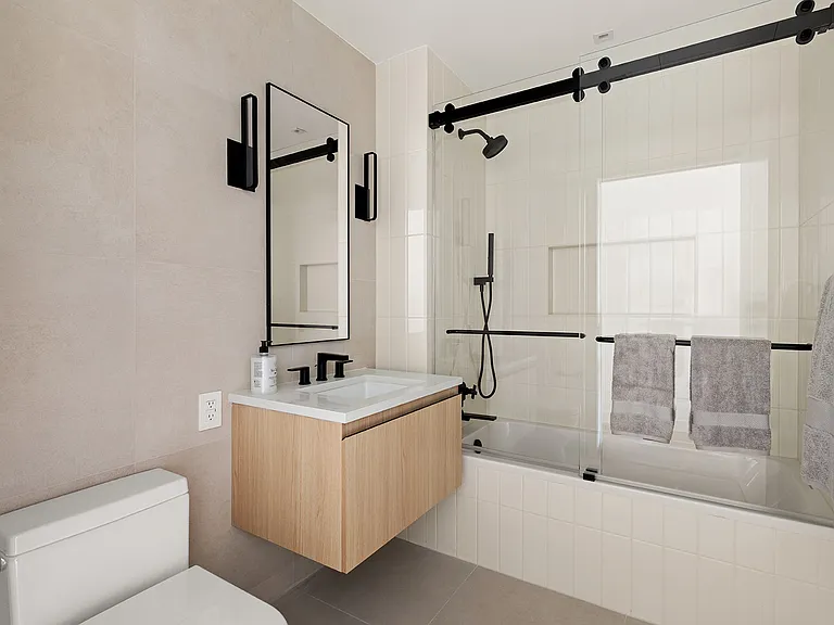 11 Essex St #3 — Photo 12