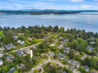 5612 59th Ave NE, Seattle, WA