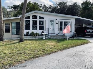 9374 Muskrat Dr, Weeki Wachee, FL 34613