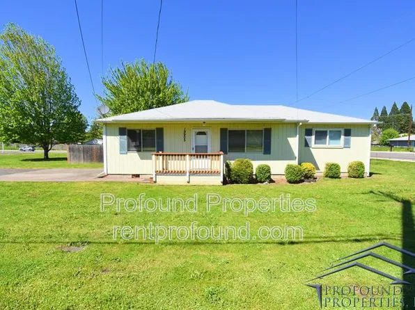 19905 SW Harlan Ln, Beaverton, OR 97078