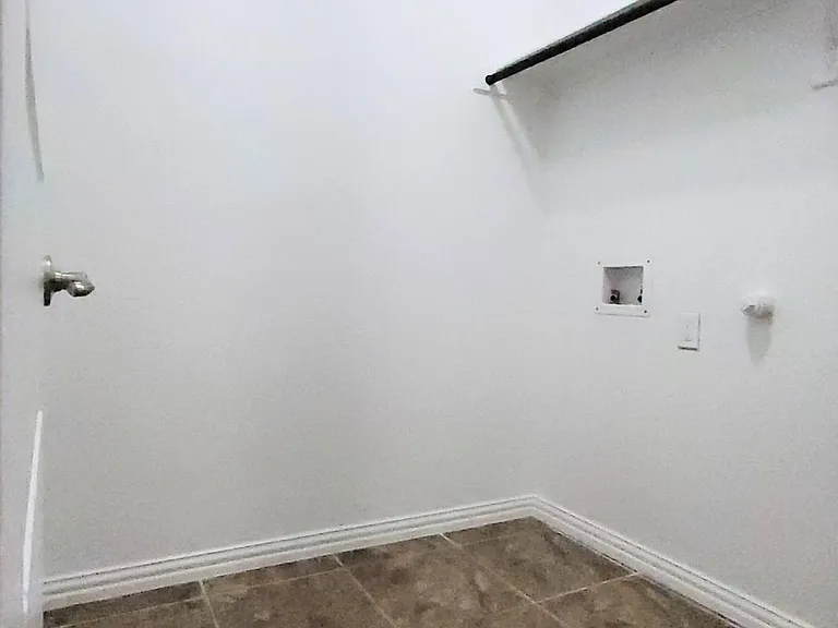 1716 Jacona Trl — Photo 15