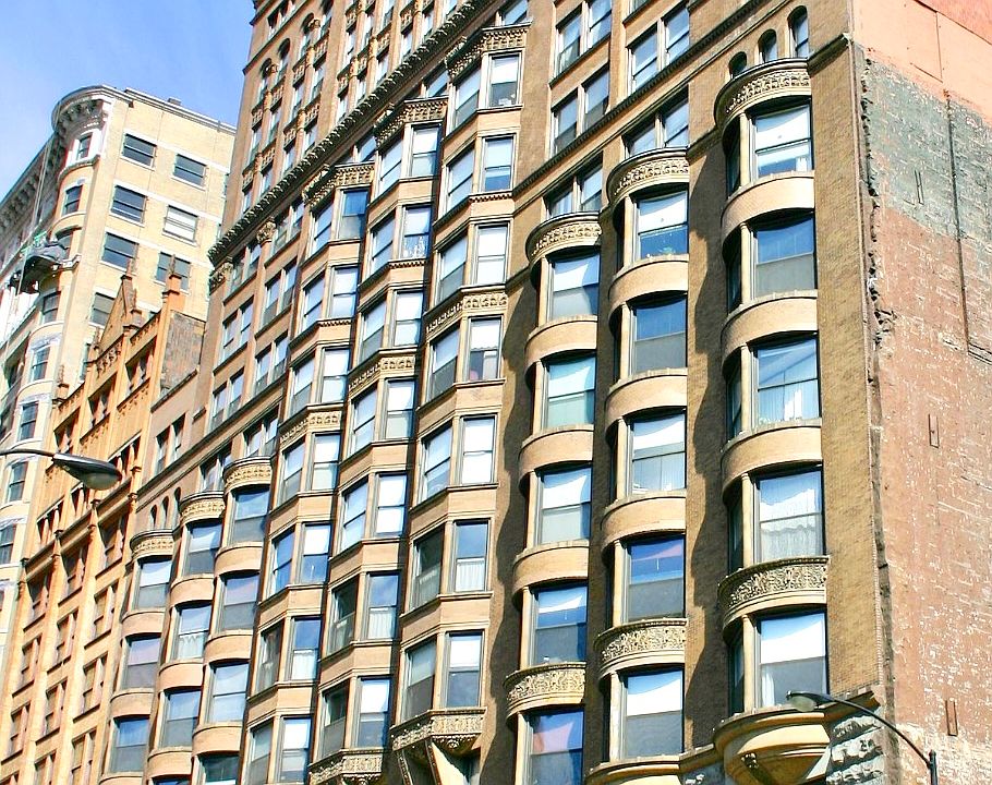 1st image of 431 S Dearborn St #203-204