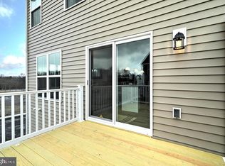 4293 Blackburn Dr, Stewartstown, PA 17363