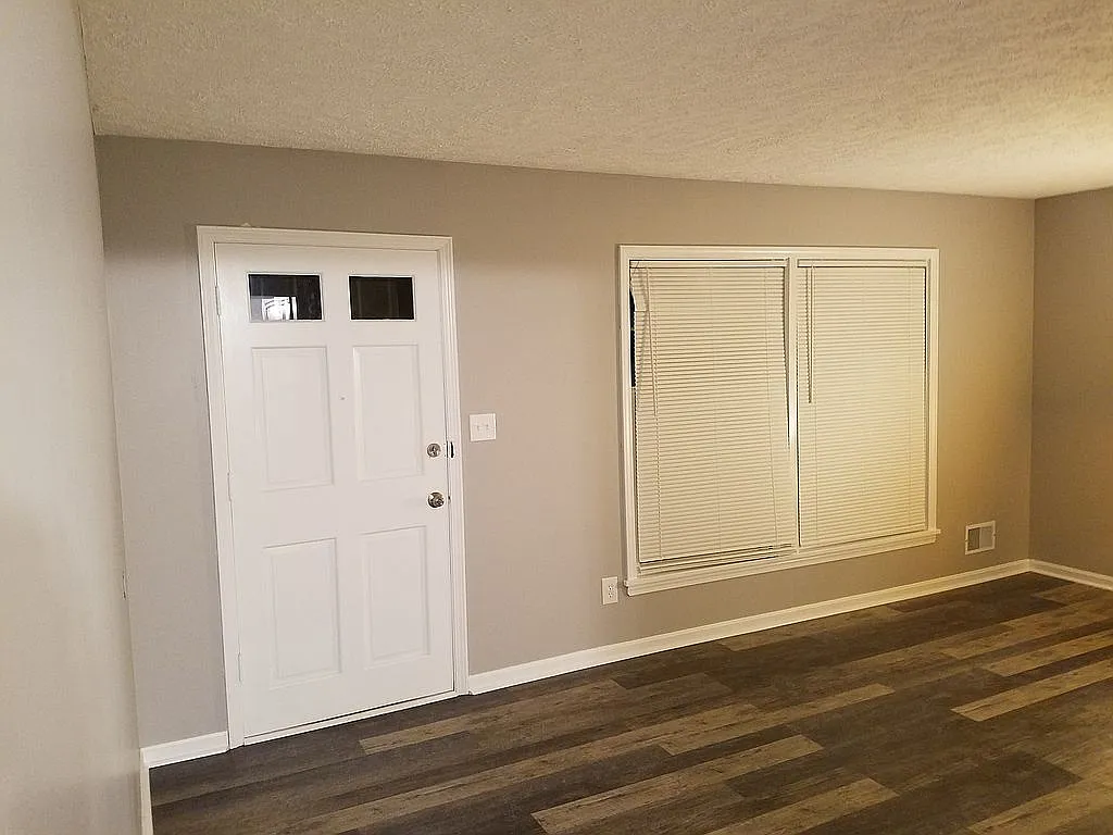 11623 Pierce Way photo 1