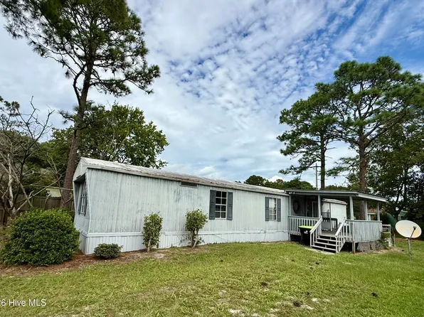 919 Pineclair Drive SW, Calabash, NC 28467