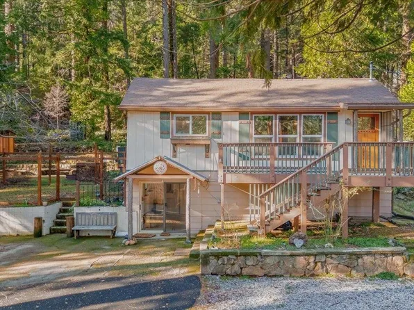 30684 Crag View Dr, Dunsmuir, CA 96025