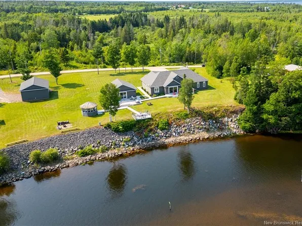 36 Davidson Loop, Westmorland, NB E4M 0E6