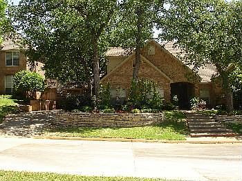 1st image of 802 Turnberry Dr