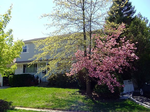 Front of Home from the Right