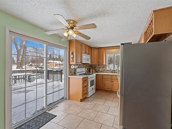 5th image of 5793 W Pine Grove Rd