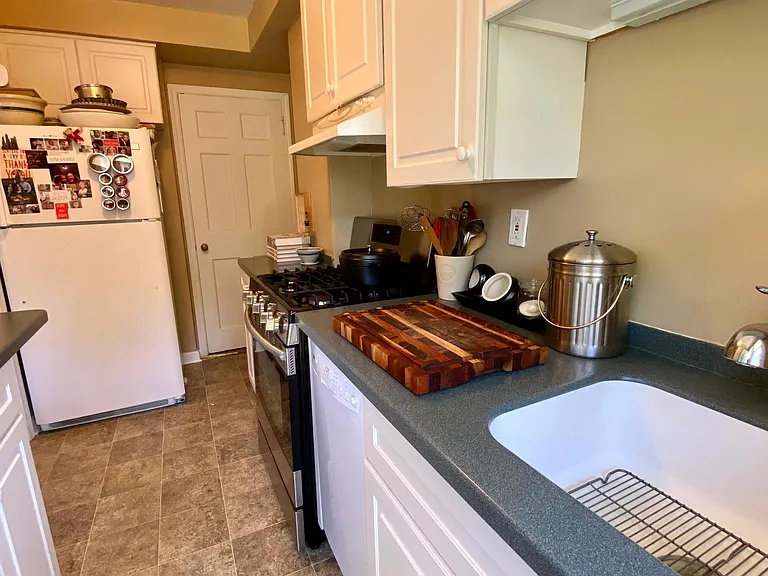 2796 Wooster Rd — Photo 5