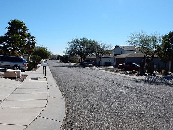 4th image of 4994 S Manhattan Dr