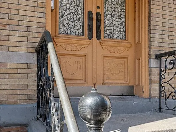 1811 Centre St APT 1, Ridgewood, NY 11385