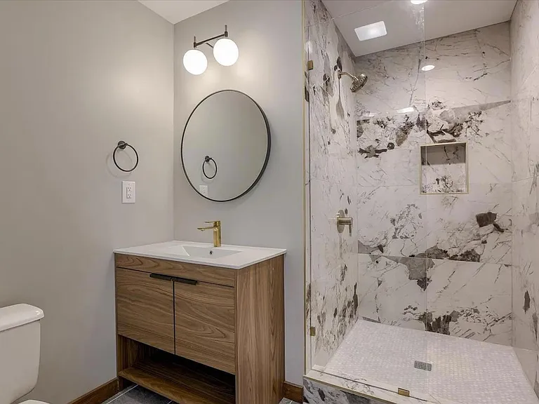 Master bath.