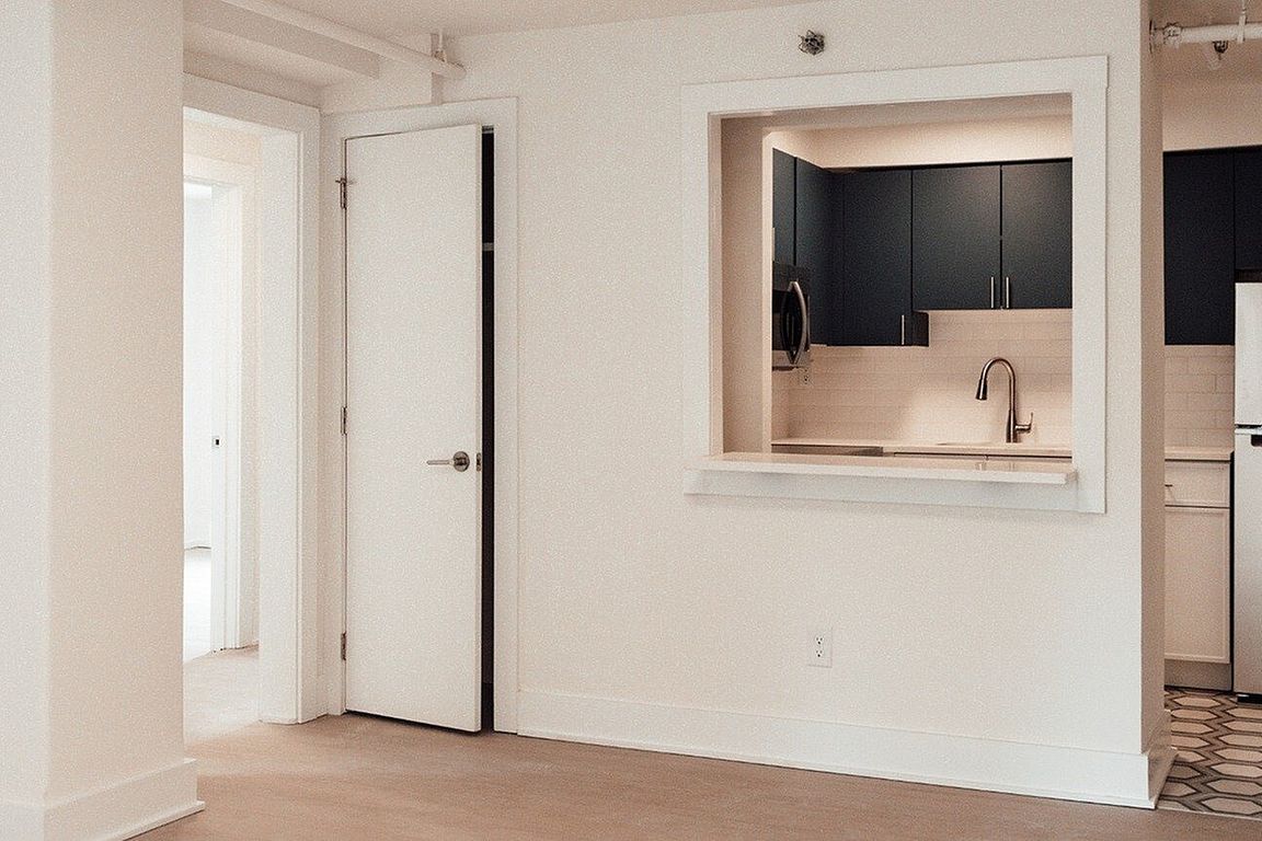 Living Space/Kitchen