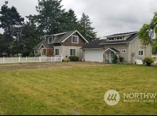 60 E Sunny Sands Rd, Cathlamet, WA 98612