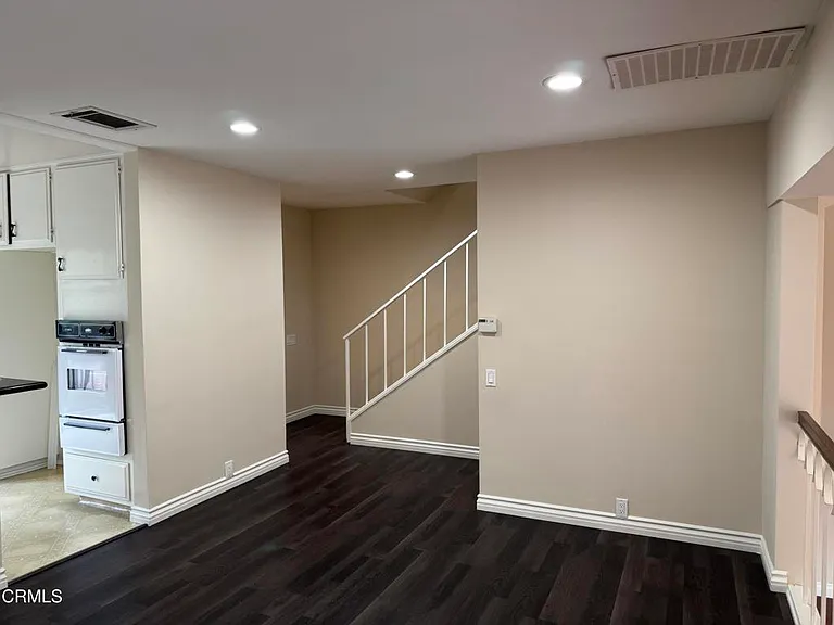 113 Almansor St #26 — Photo 11