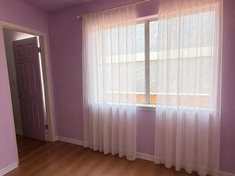 2438 Gramercy Ave — Photo 31