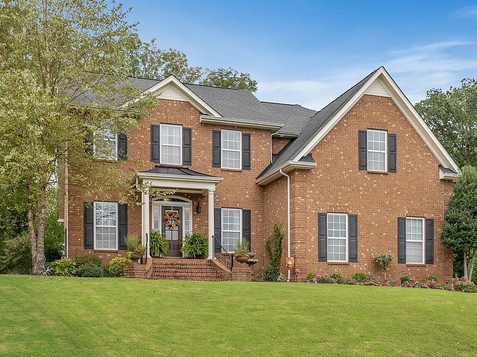 1st image of 1328 Saint Ives Ct