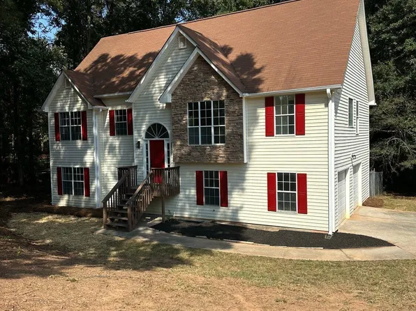 202 Whistleville Ct, Winder, GA 30680