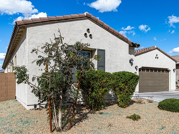 3rd image of 4020 W Piedmont Rd