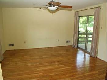 2nd image of 1996 Bellevue Ave