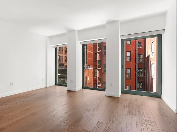 30 East 31st Street image 1 of 5