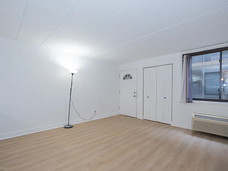 2225 N Halsted St #5G — Photo 11