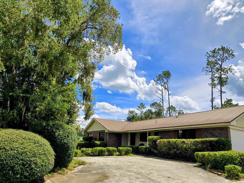 1st image of 1017 PINEVIEW Circle SW