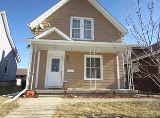 1224 12th St, Moline, IL 61265