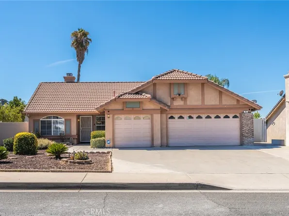 143 Avenue L, Calimesa, CA 92320