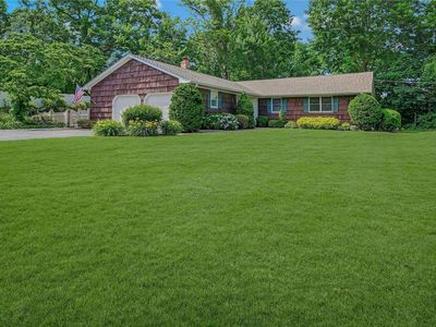 11 Carlisle Road, Miller Place, NY, 11764