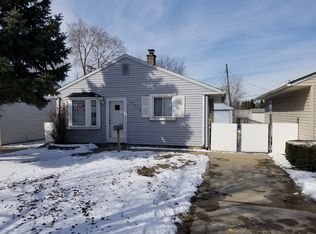 17317 Prospect St, Melvindale, MI 48122